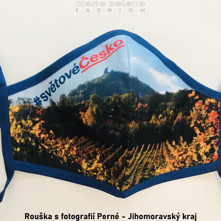 Rouška s fotografií pro Jihomoravský kraj - Marie Zelena Fashion a CzechTourism